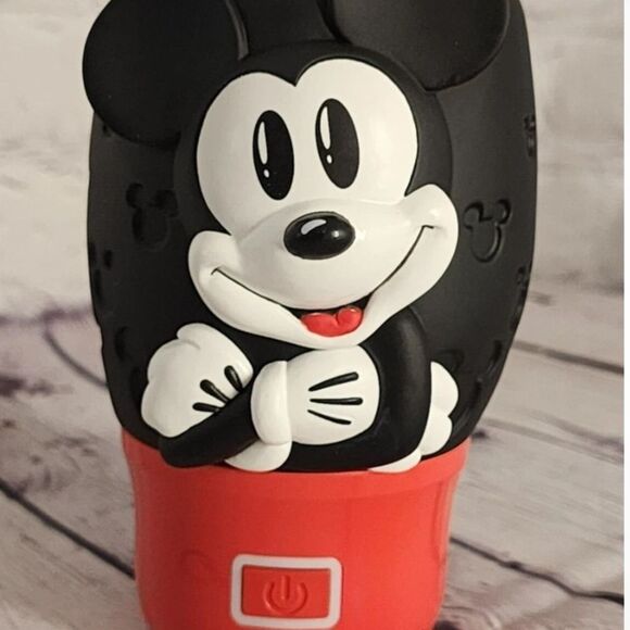 SCENTSY Fan Diffuser  and light Mickey Mouse - Picture 1 of 2